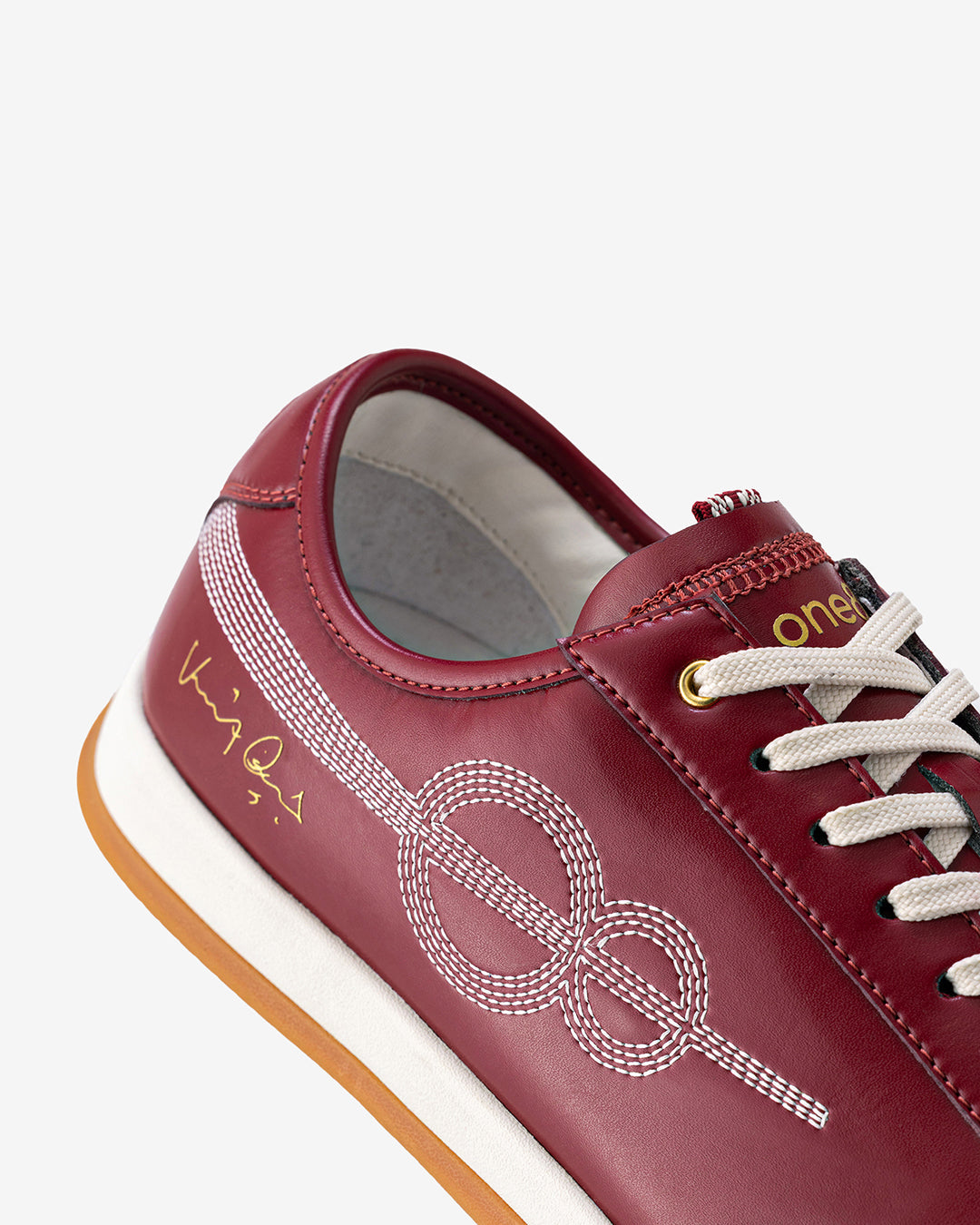 One8 Sports Seam XVIII Signature Men's Lifestyle Sneakers Red